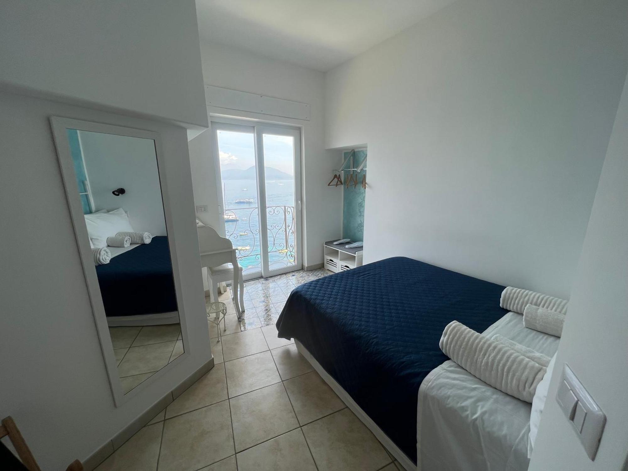 La Terrazza Sul Mare Acomodação com café da manhã Capri Exterior foto