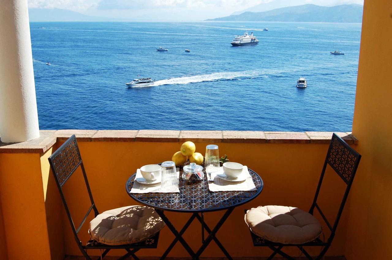 La Terrazza Sul Mare Acomodação com café da manhã Capri Exterior foto