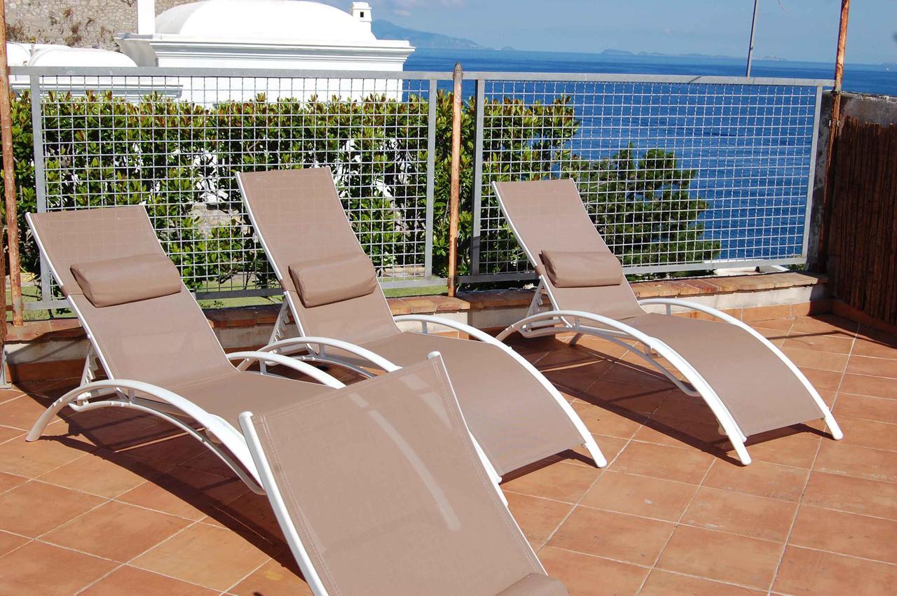 La Terrazza Sul Mare Acomodação com café da manhã Capri Exterior foto