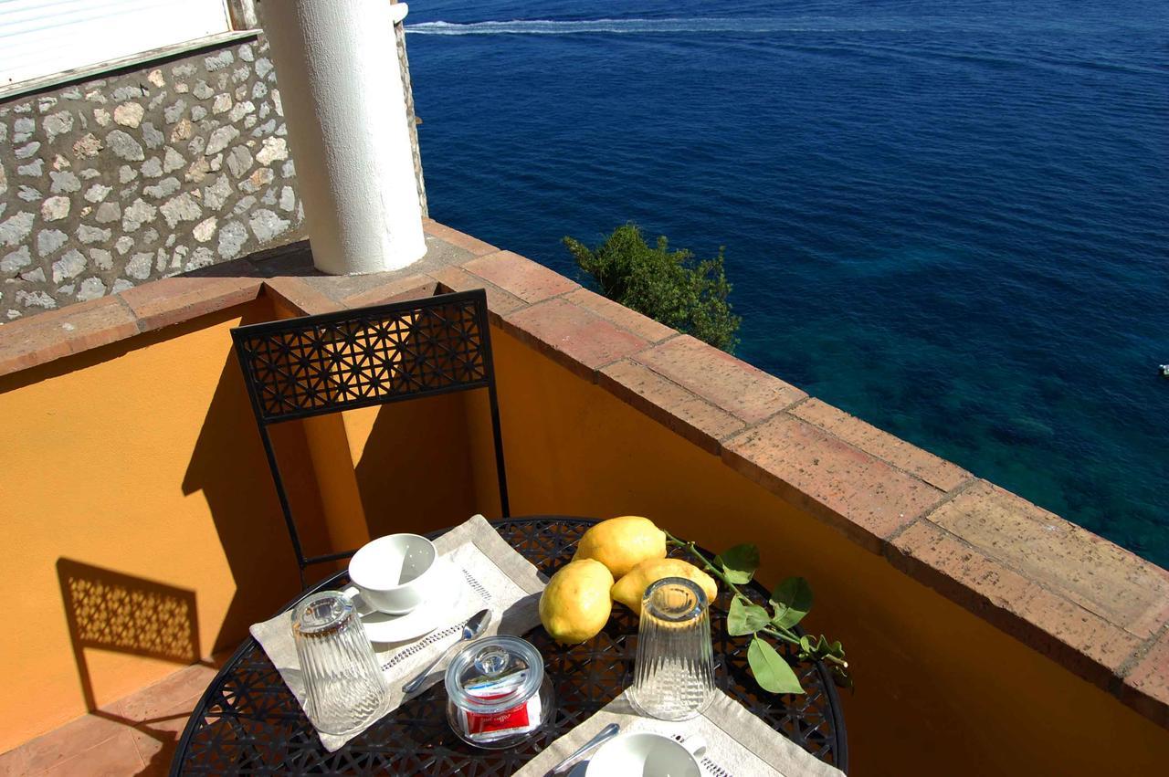 La Terrazza Sul Mare Acomodação com café da manhã Capri Exterior foto