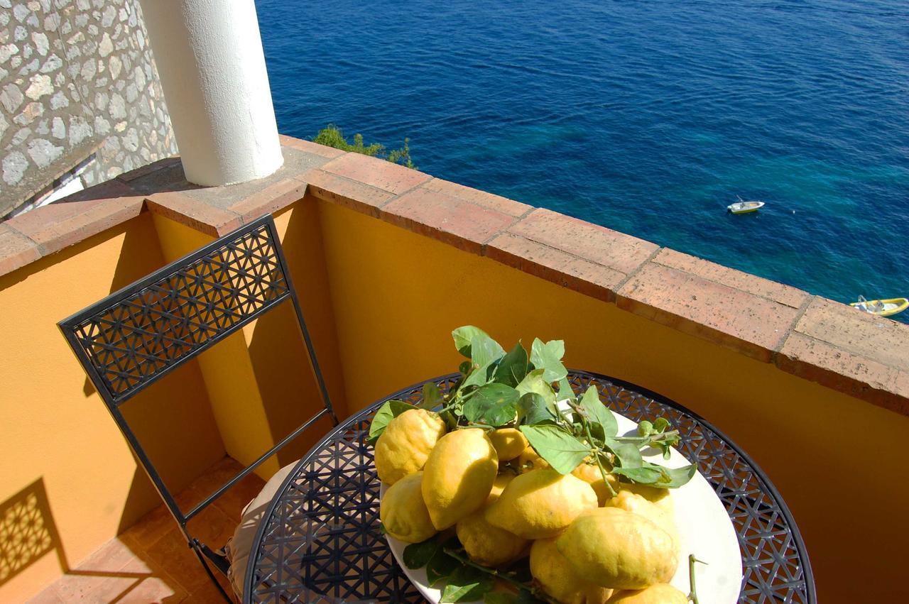 La Terrazza Sul Mare Acomodação com café da manhã Capri Exterior foto